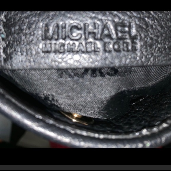 Michael Michael Kors Leather Fulton Crossbody - Picture 5 of 5